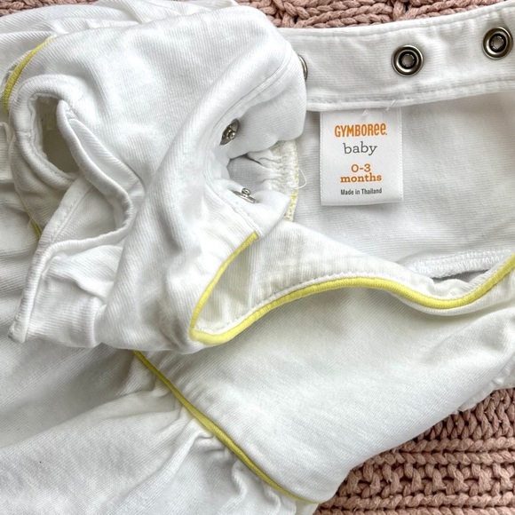 Gymboree Baby kitten pocket top with bloomers - Picture 3 of 4